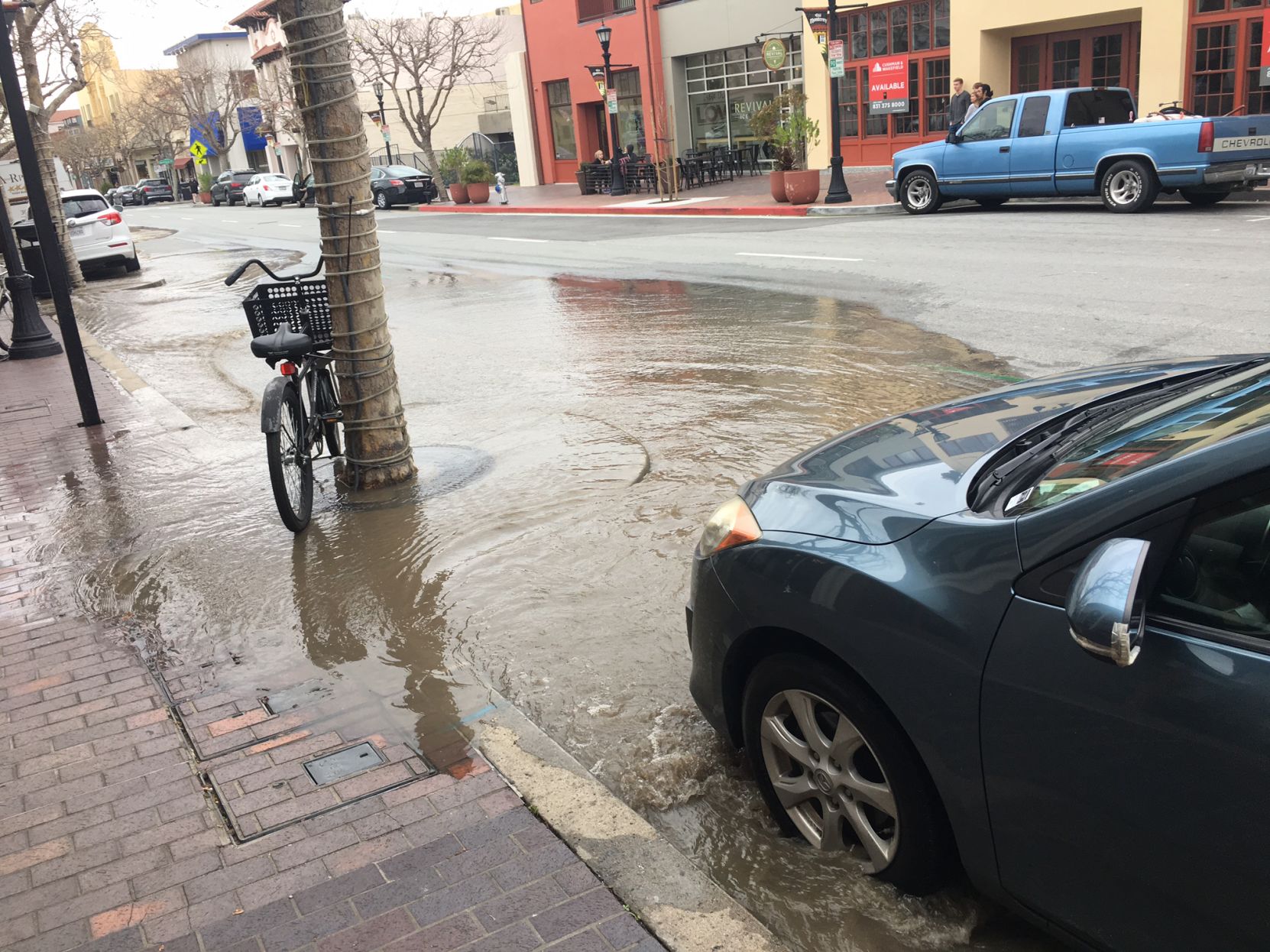 BREAKING Cal Am Water Main Fails Flooding Downtown Monterey News 
