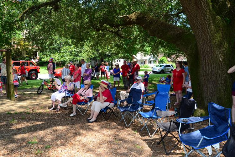 CloverdaleIdlewild holds annual Independence Day Parade News