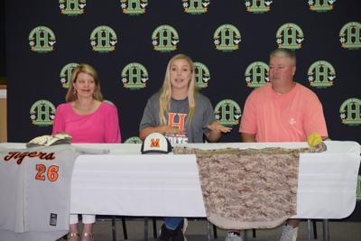 Hooper's Millie Seithalil signs with MMI