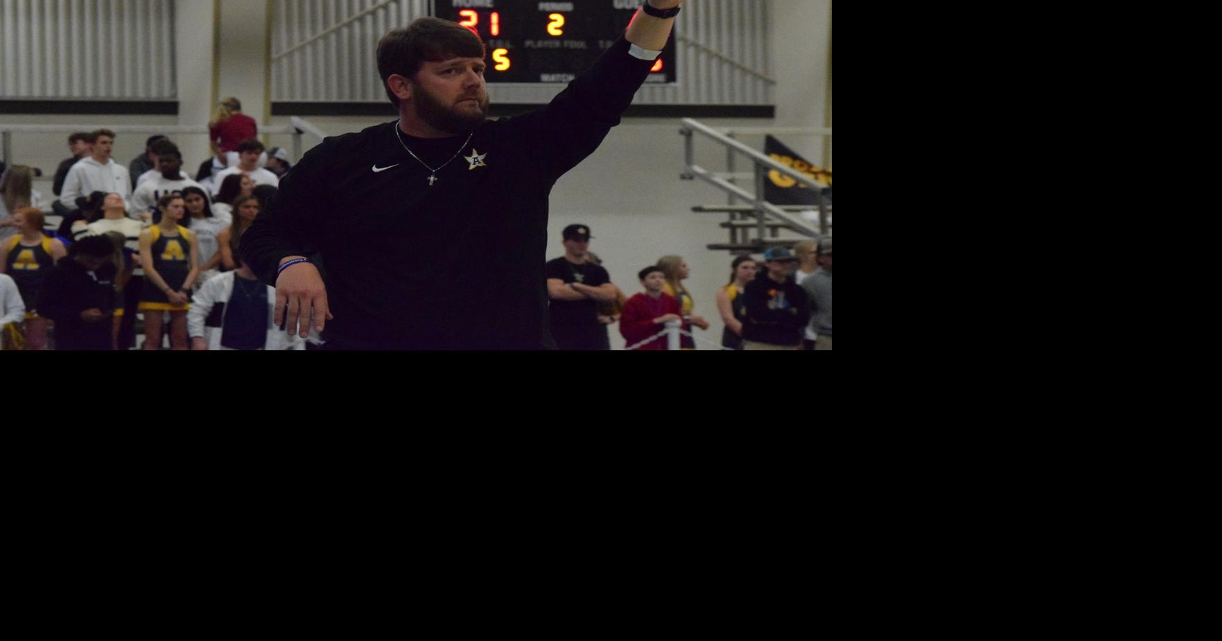 Shook adds five new faces to Trinity football coaching staff | Sports ...