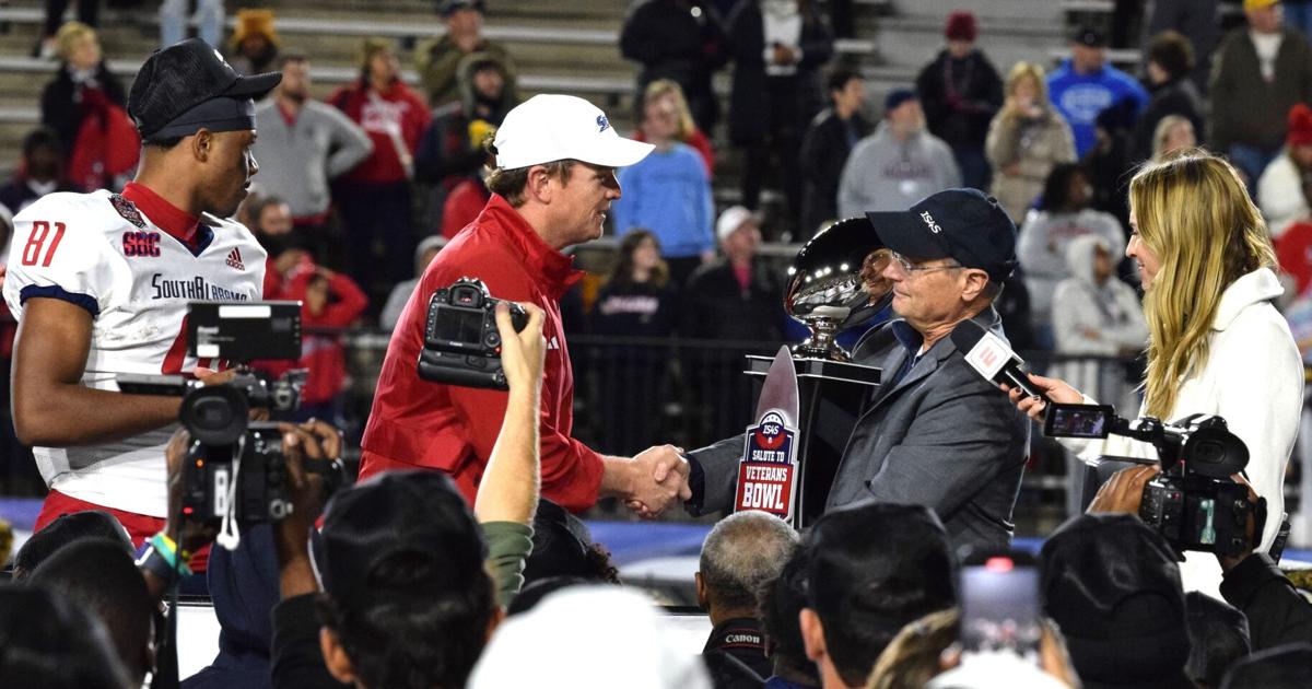 Zach Rolader Salute to Veterans Bowl announces time, date of game | Sports ...