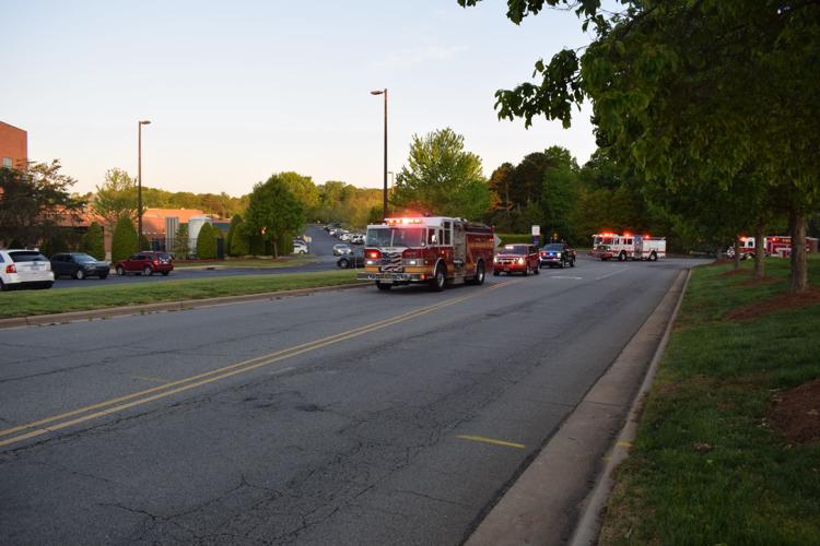 Mooresville police and local fire departments thank health care workers
