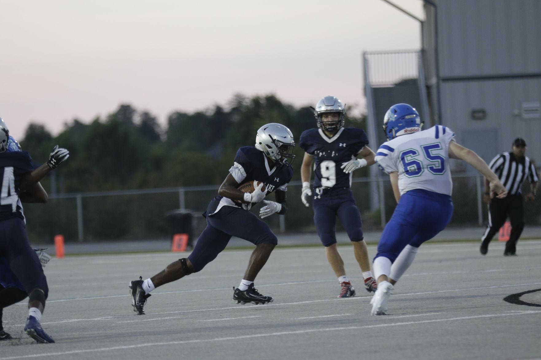 photos-pine-lake-lake-norman-charter-football