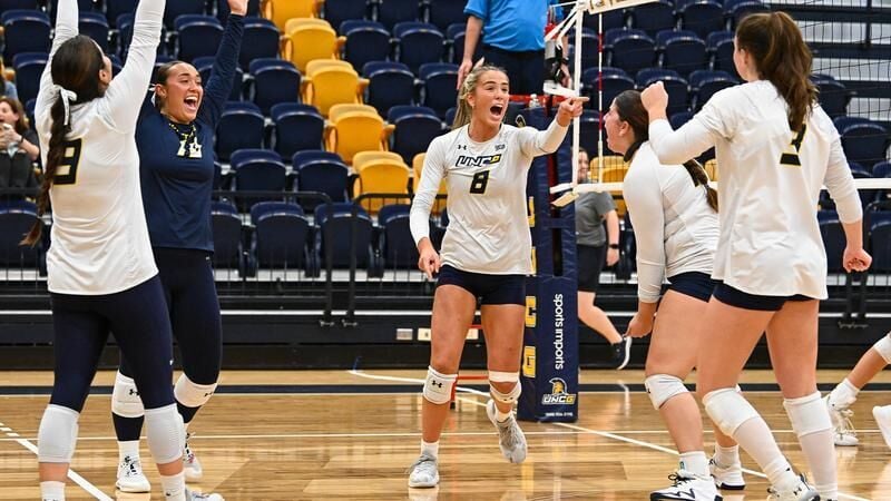 Volleyball Dominates The Citadel, 3-0