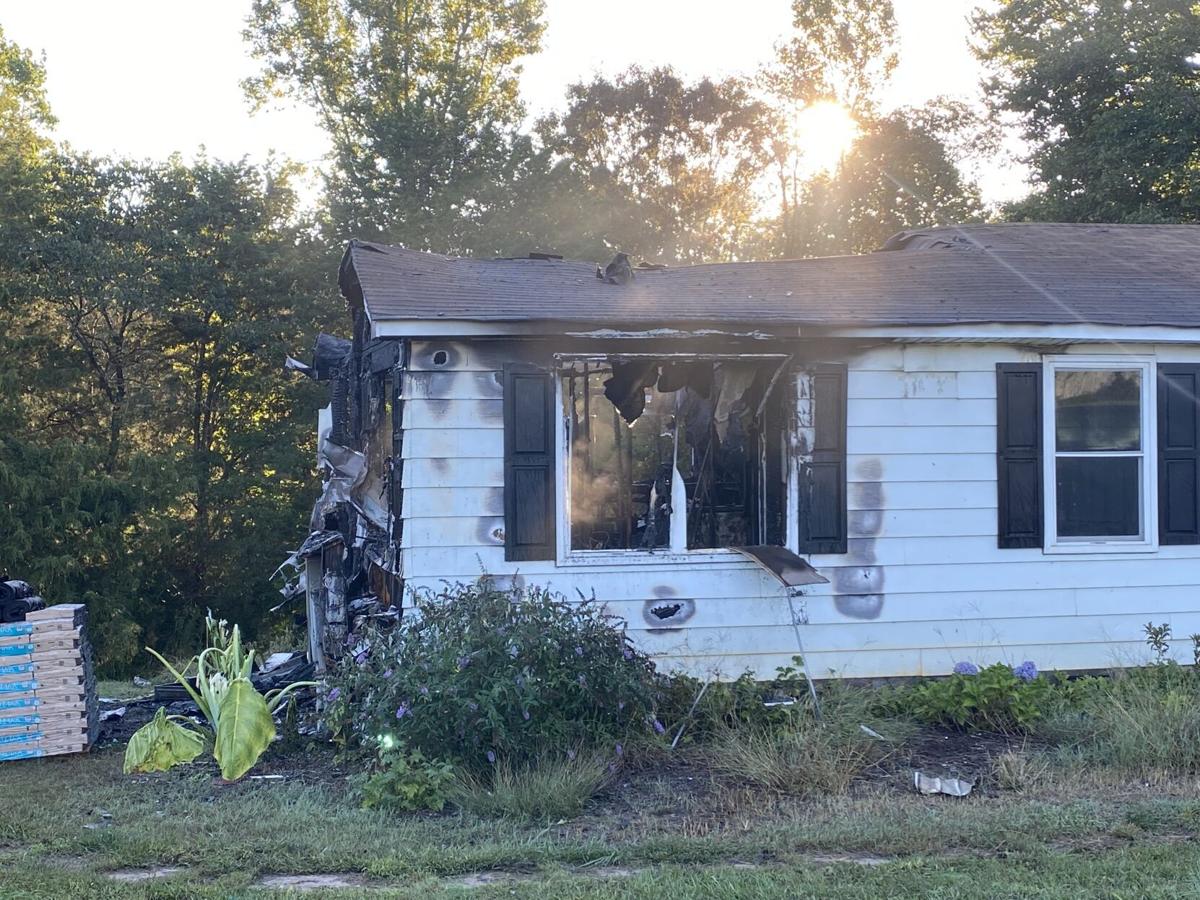 Dog S Bark Alerts Homeowner To House Fire Early Wednesday Local News Mooresvilletribune Com