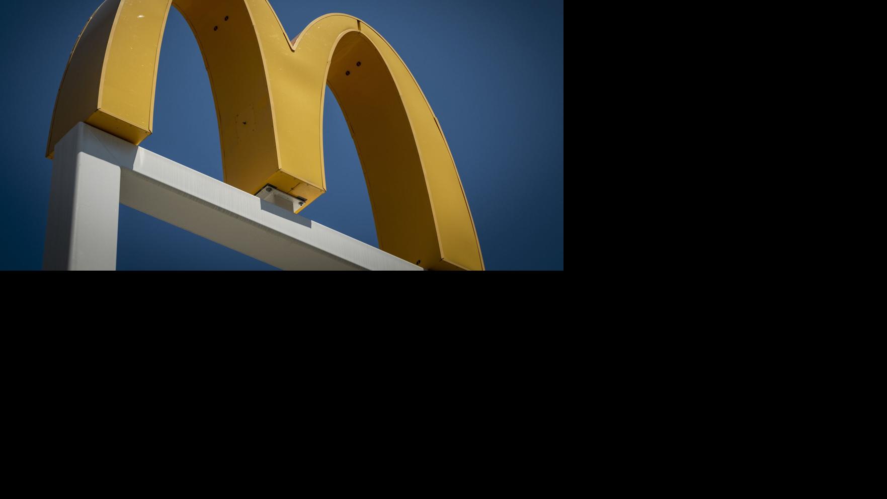 Mcdonald S Offers Free Lunches To Students 12 And Under Feels The Squeeze Of Virus Anxieties Business Mooresvilletribune Com