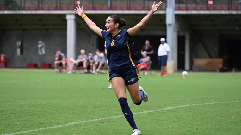 Women’s Soccer Defeats VMI, 4-2, in SoCon Road Match