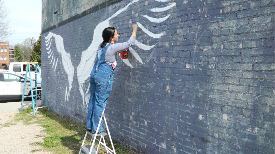 Mural Lifts Off On Main Street In Downtown Mooresville Latest