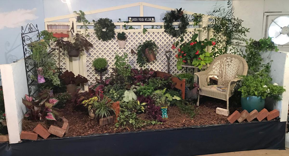 Mooresville Garden Club Wins Blue Ribbon Local News