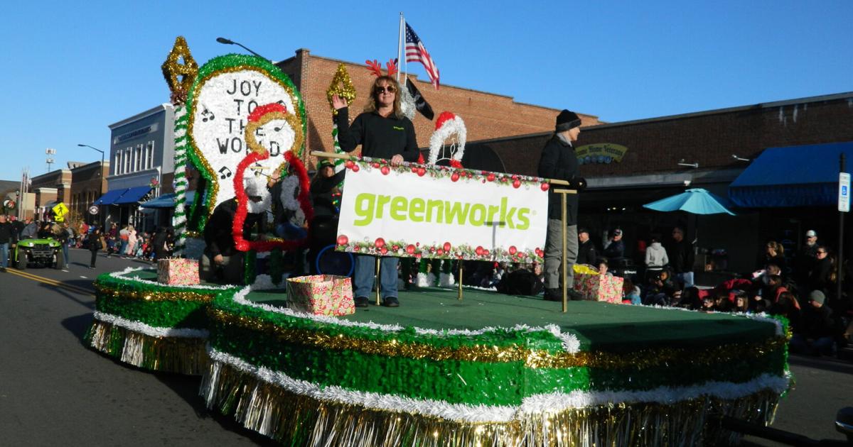 Mooresville Christmas Parade 2025