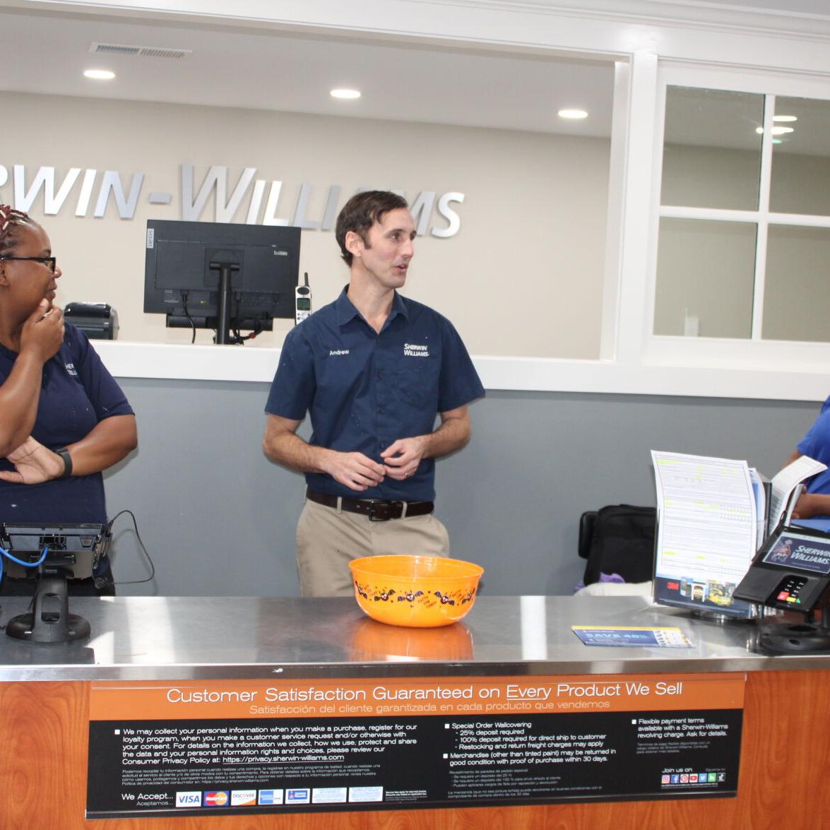 Sherwin Williams celebrates ribbon cutting | Business |  morgancountycitizen.com