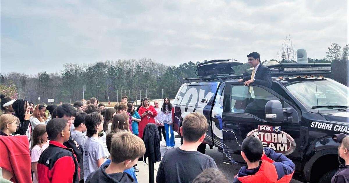FOX 5 Storm Chaser