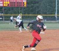 Three Braves, Pair of Cobb Natives Among Gold Glove Finalists, National