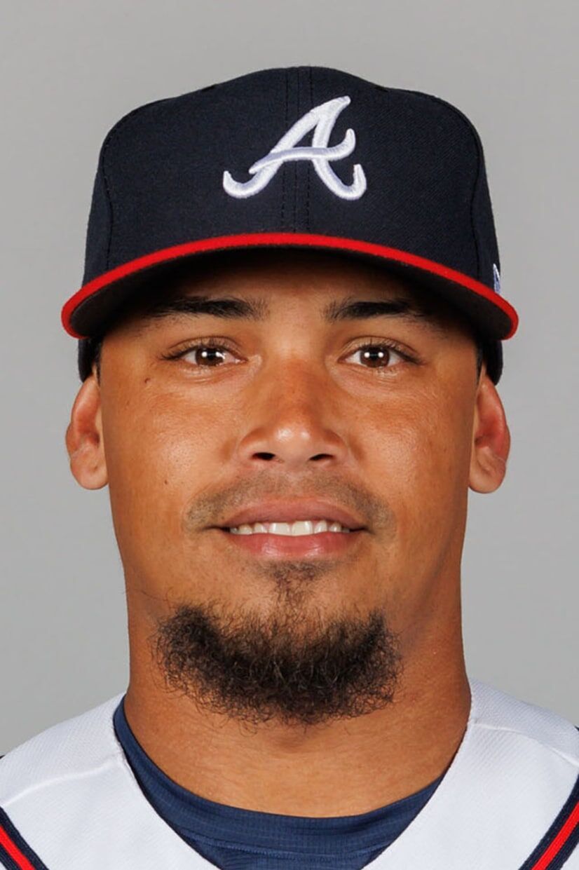 Braves to place Orlando Arcia on IL with microfracture in wrist