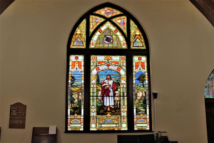 Open house to showcase stained glass windows