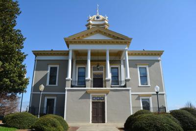 Old 鶹ý courthouse