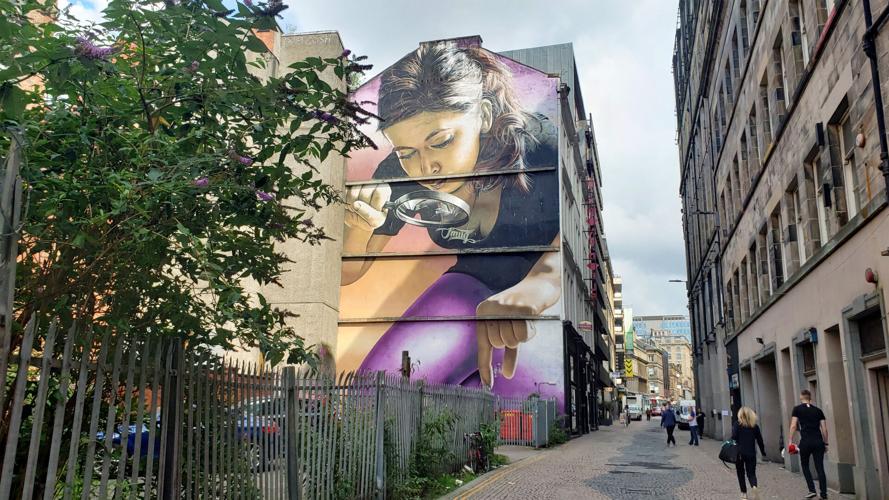 Some companies offer tours that let you explore Glasgow’s many murals. (Jessica Shaw, Rick Steves’ Europe)