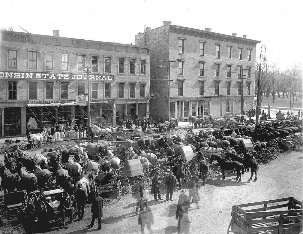 1890s: Wisconsin State Journal offices