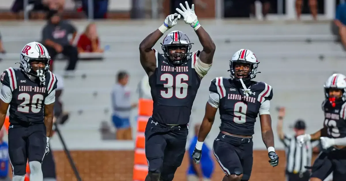 Lenoir-Rhyne football ranked No. 21 in the nation after 45-3 win in opener