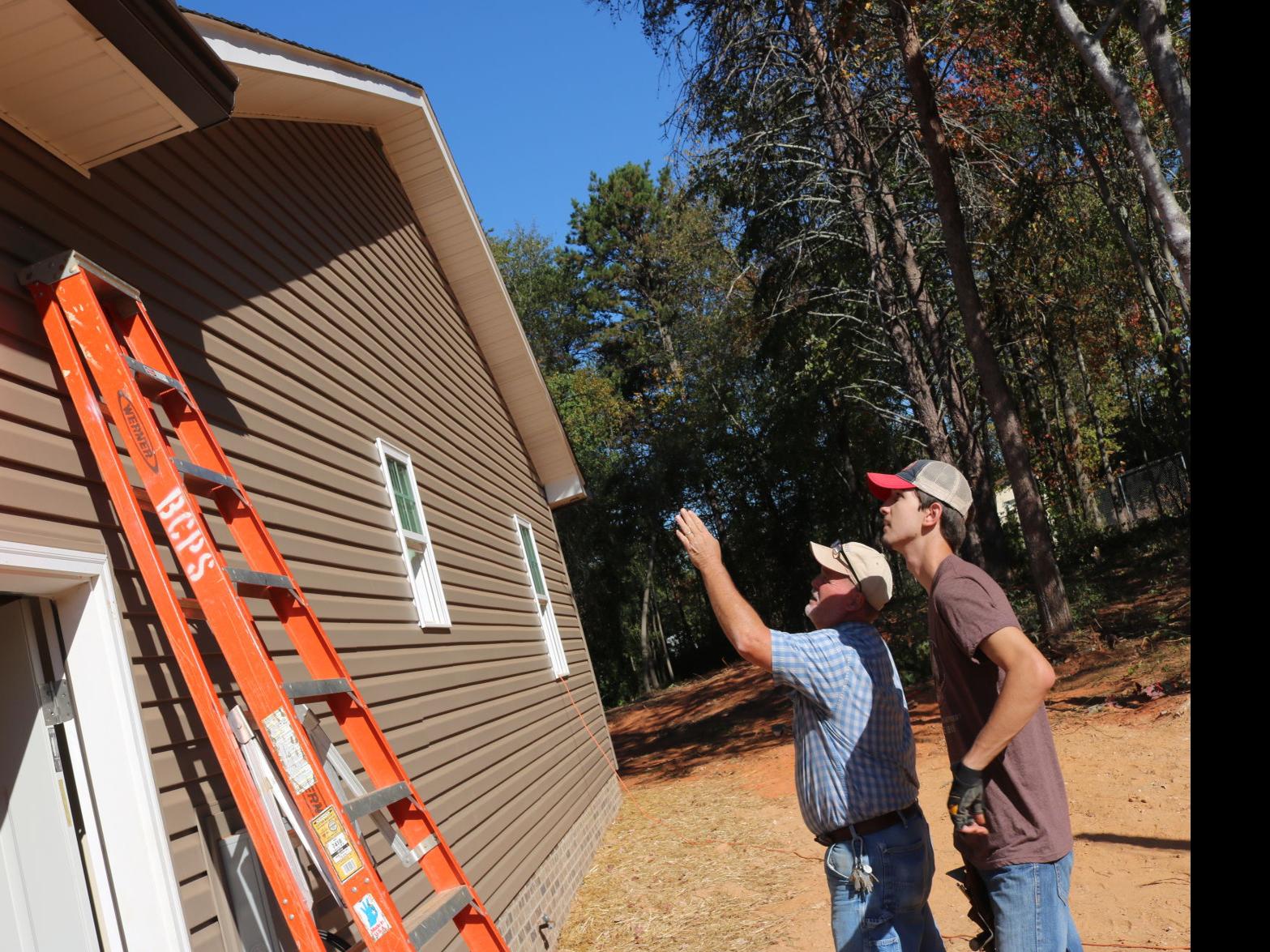 Students Build Houses As Part Of Carpentry Masonry Classes Local News Morganton Com