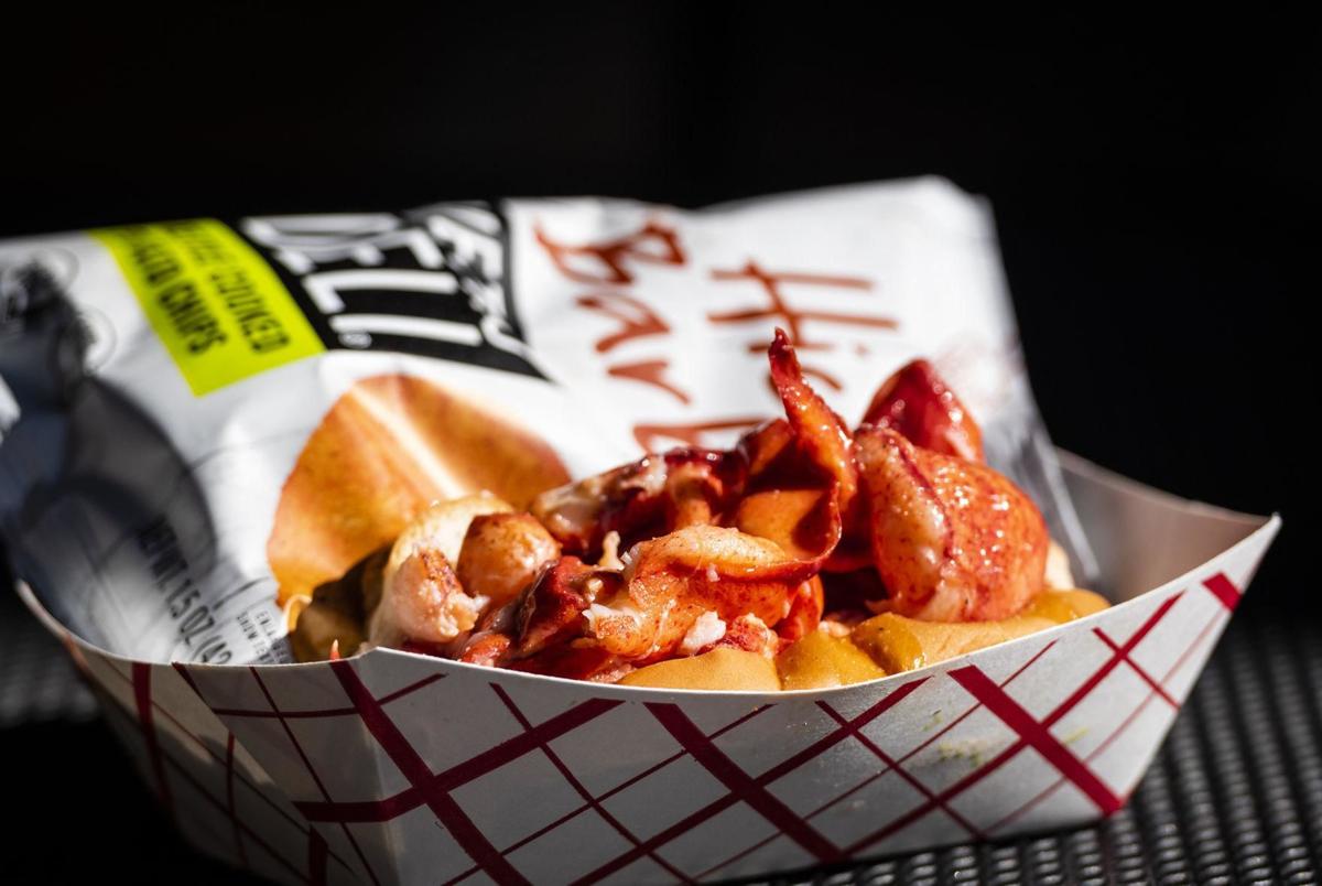 Lobster Dogs Food Truck Knoxville - Charlotte, NC | Hours + Location | Lobster Dogs Food Truck : From weddings to corporate events our knoxville food trucks are the best.