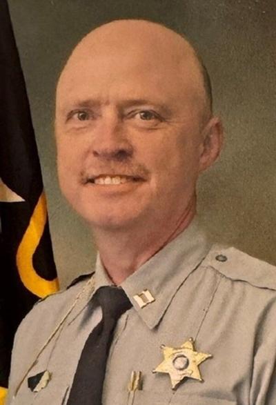 Hennessee, Carl