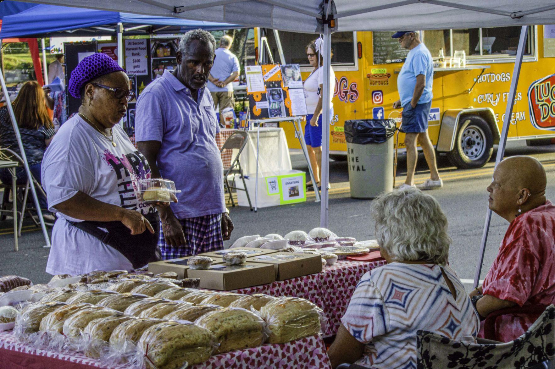 GALLERY Glen Alpine Fall Festival