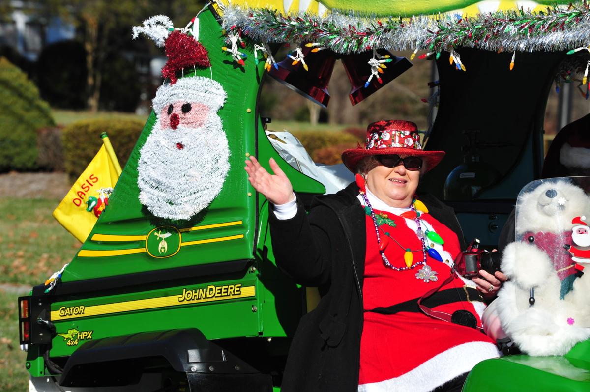 PHOTOS Rutherford College 2017 Christmas Parade Gallery