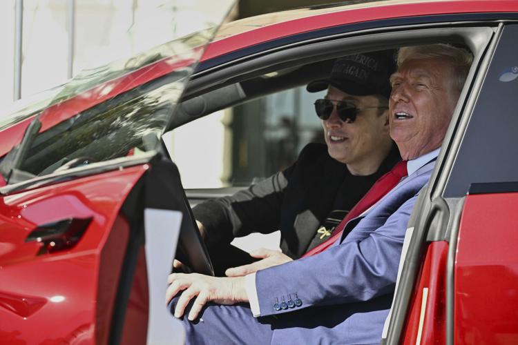 Musk Trump