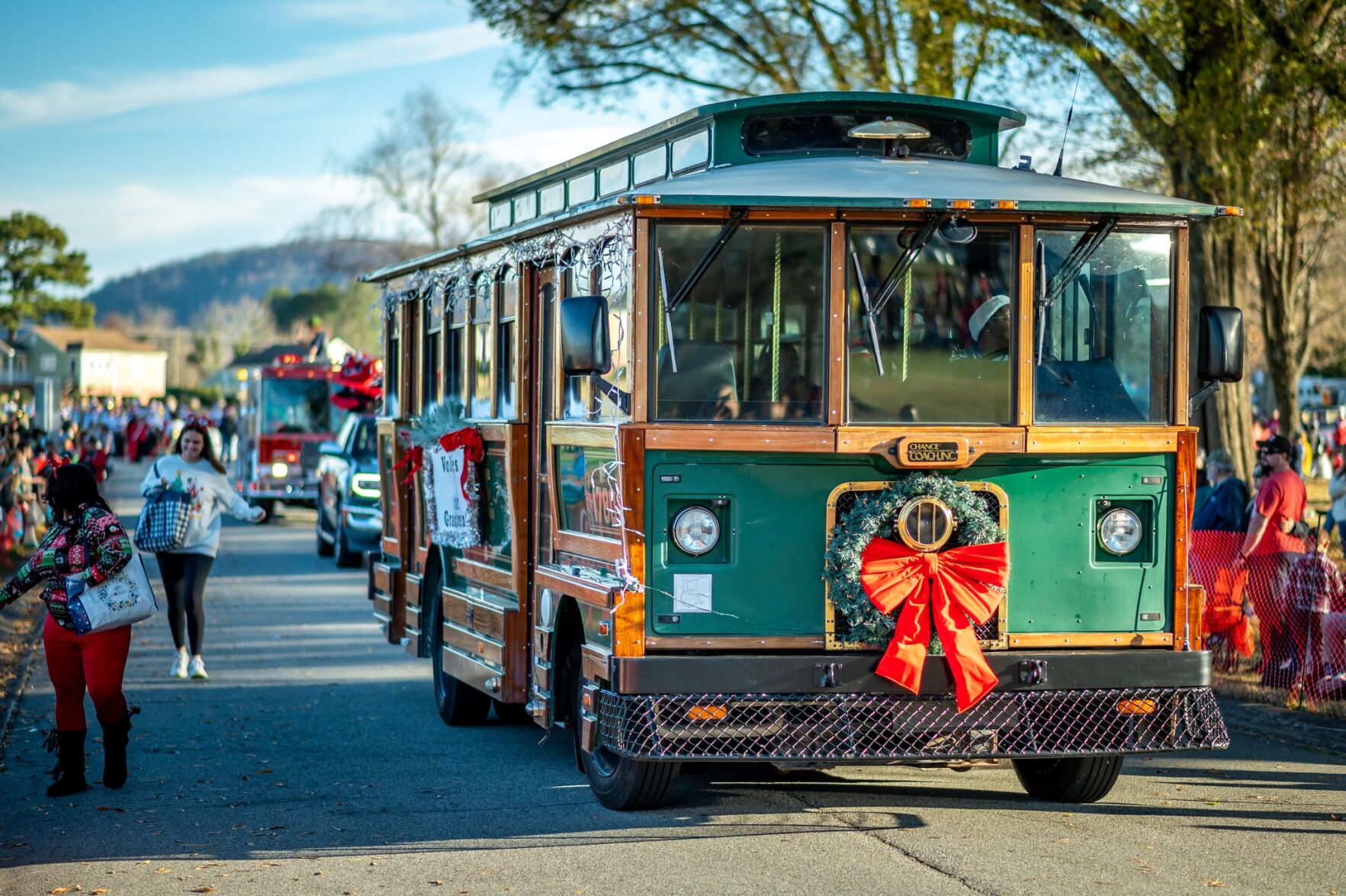 GALLERY Scenes from the J. Iverson Riddle Center Christmas Parade Part 1