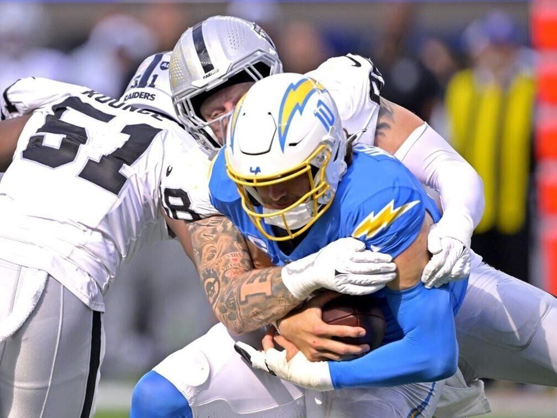 Chargers defeat Raiders 24-17