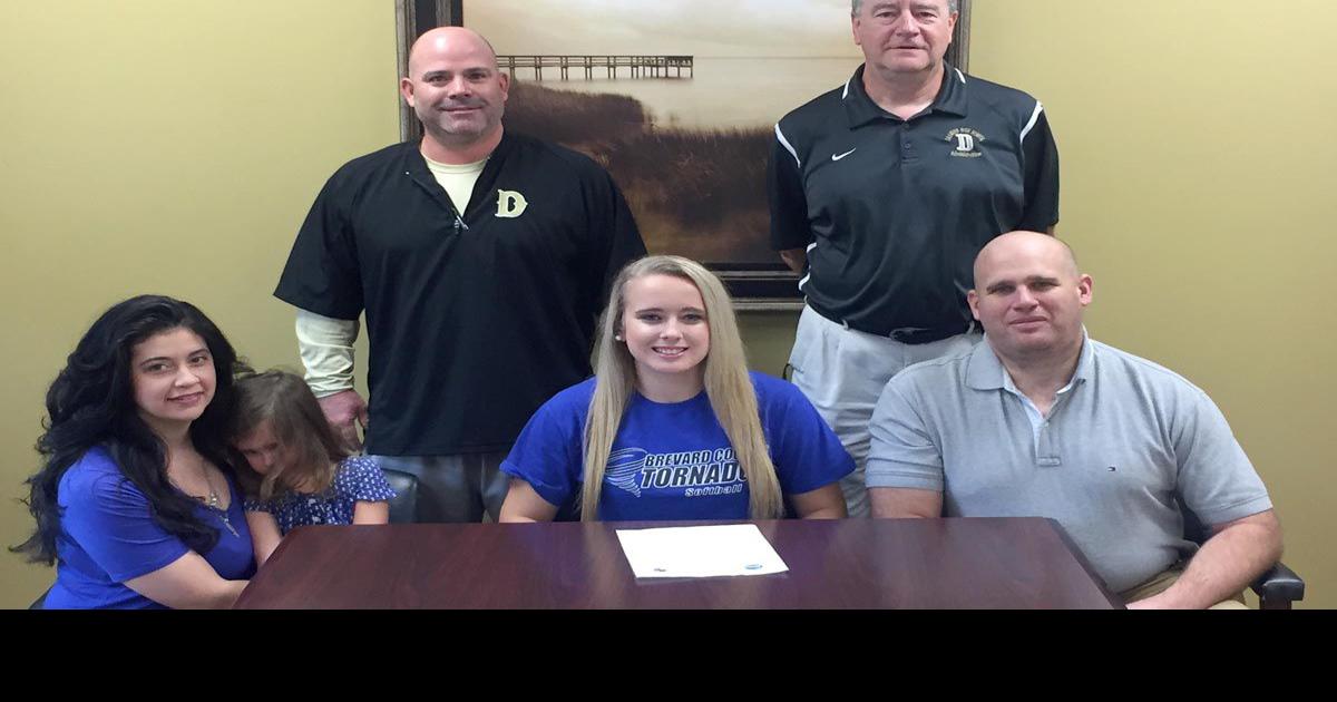 Terminal Lige Seaside Draughn's Hawk signs with Brevard for softball