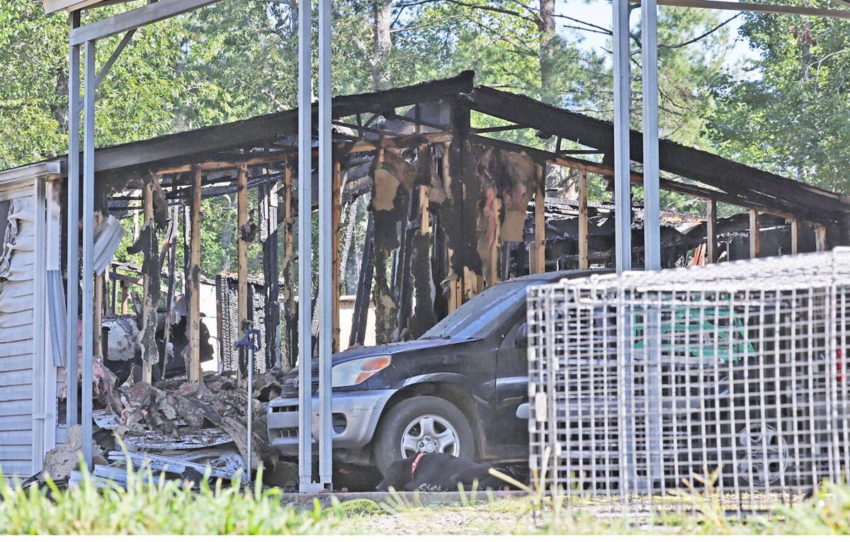 091225-mnh-new-fireupdate-p1