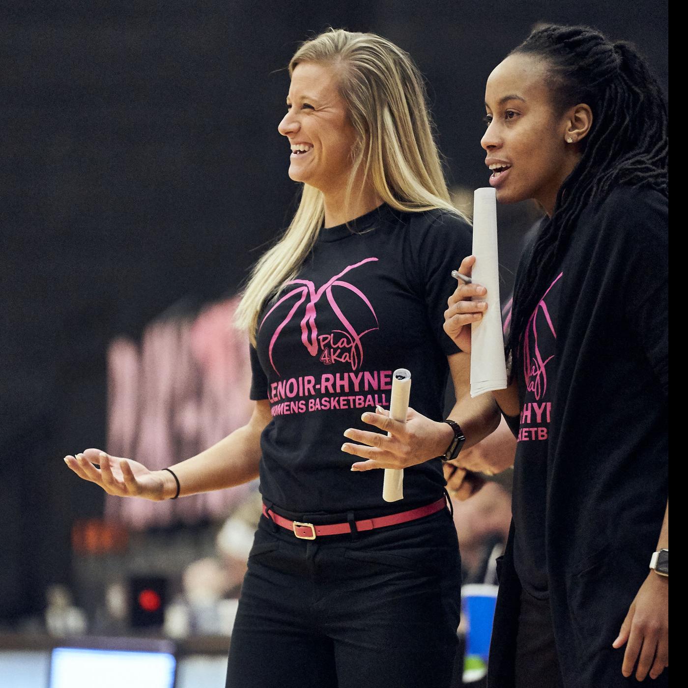 L R Women S Basketball Coach Sealey Resigns Sports Morganton Com