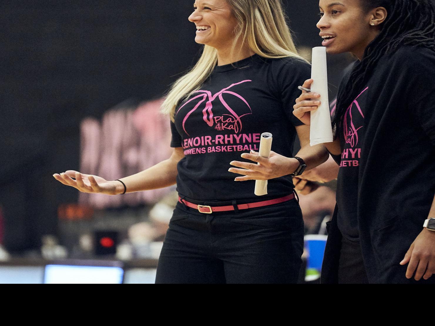 L R Women S Basketball Coach Sealey Resigns Sports Morganton Com