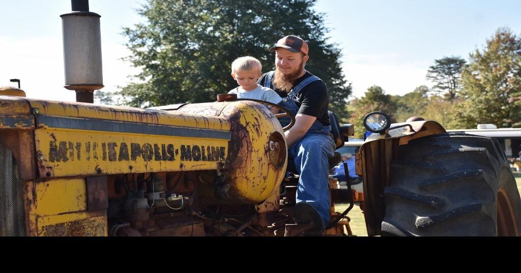 GALLERY Valley Hills Antique Power Club's Fall Tractor Show