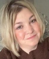 Scoggin, Lori