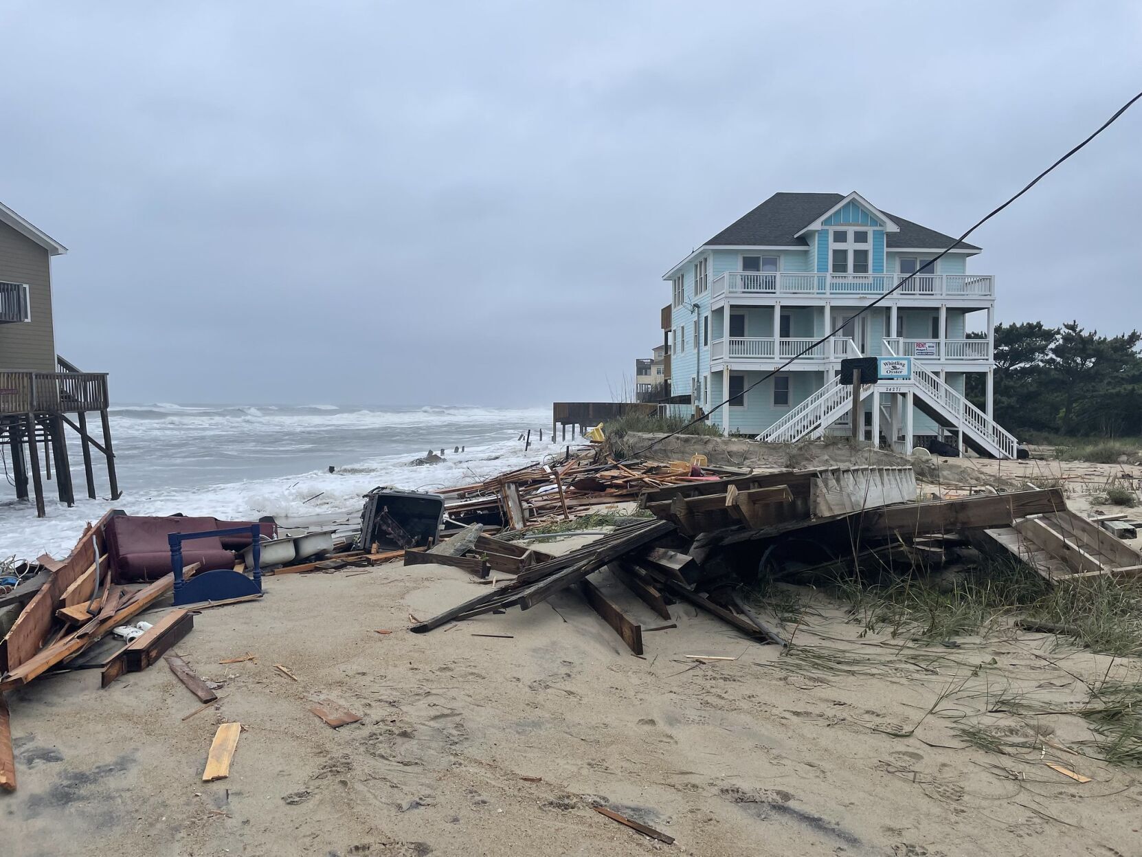 Another Outer Banks house collapses into the ocean, spreading