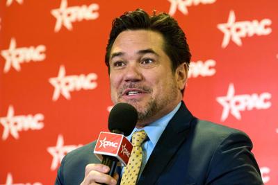 Former Superman actor says he’s joining ICE, backs Trump’s immigration crackdown