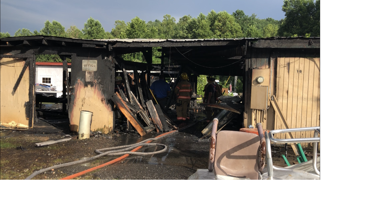 Fire damages flea market Gallery