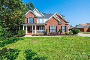 4 Bedroom Home in Hickory - $595,000