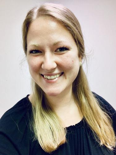 Jonelle headshot.jpg