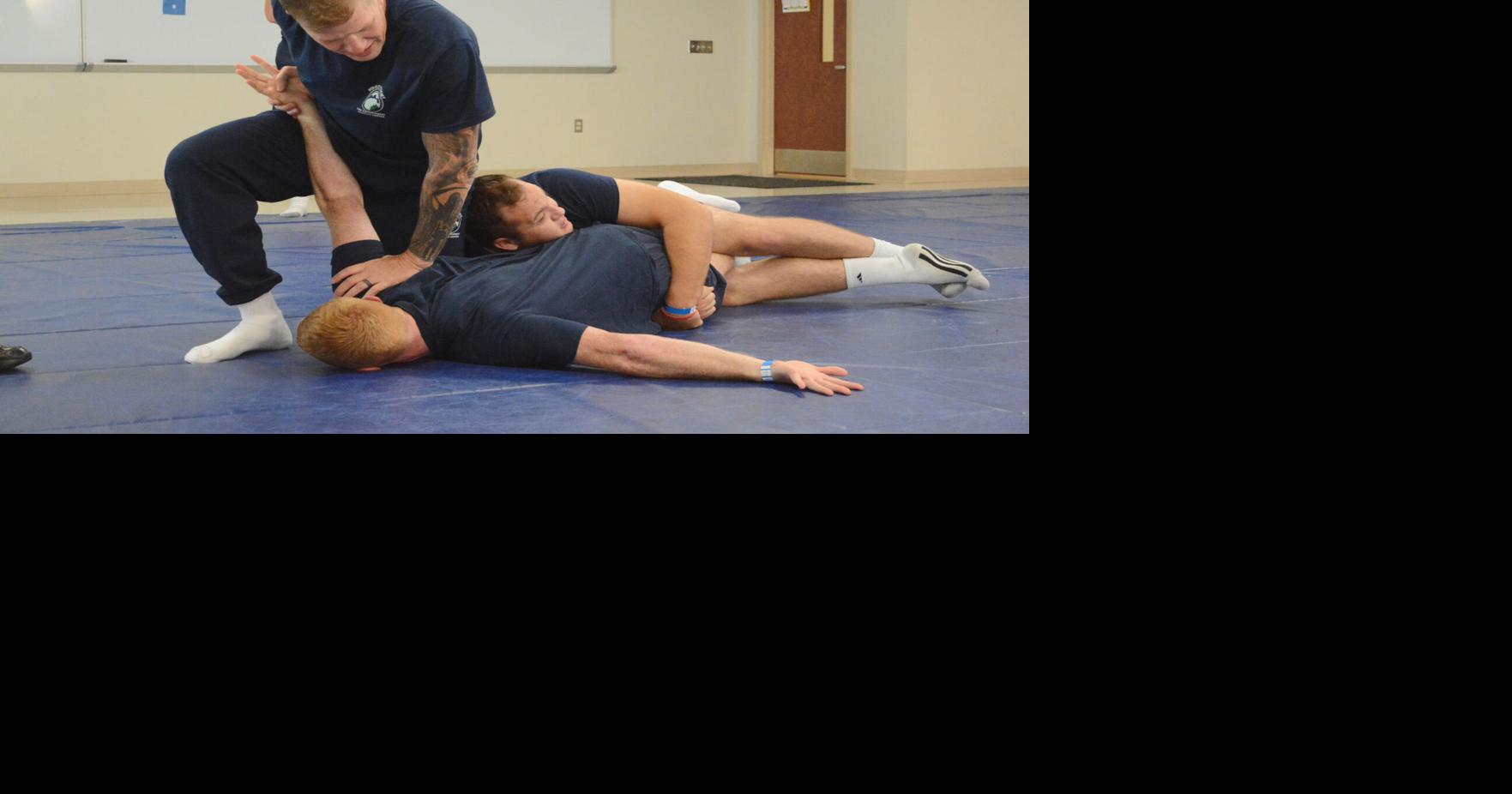Students train to use force as last resort