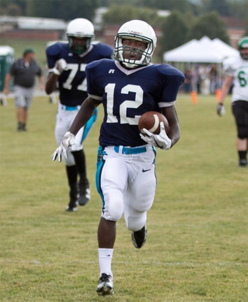 spl1009 NCSD football 3 web only.jpg