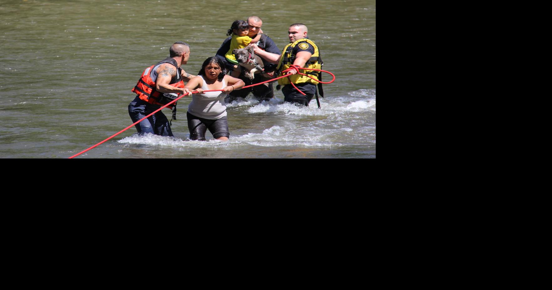 Officers honored for river rescue