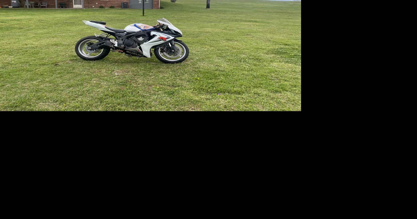Man leads deputies on chase on stolen motorcycle