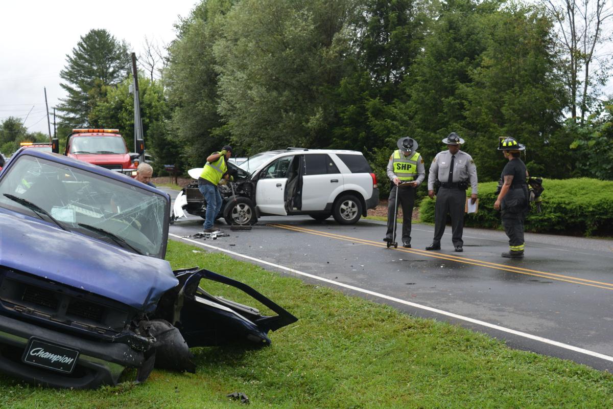 UPDATE One trapped, injured in wreck Latest Headlines