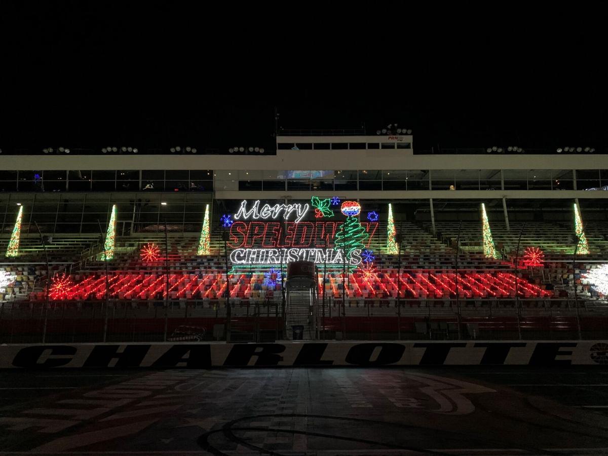 112220-mnh-features-speedwaychristmas-p1