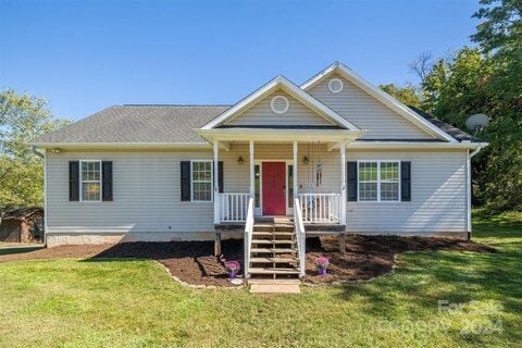 3 Bedroom Home in Hickory - $299,000