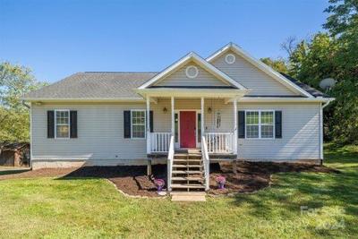 3 Bedroom Home in Hickory - $299,000